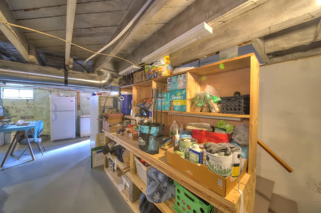 7011 South East Side Highway Elkton VA 22827