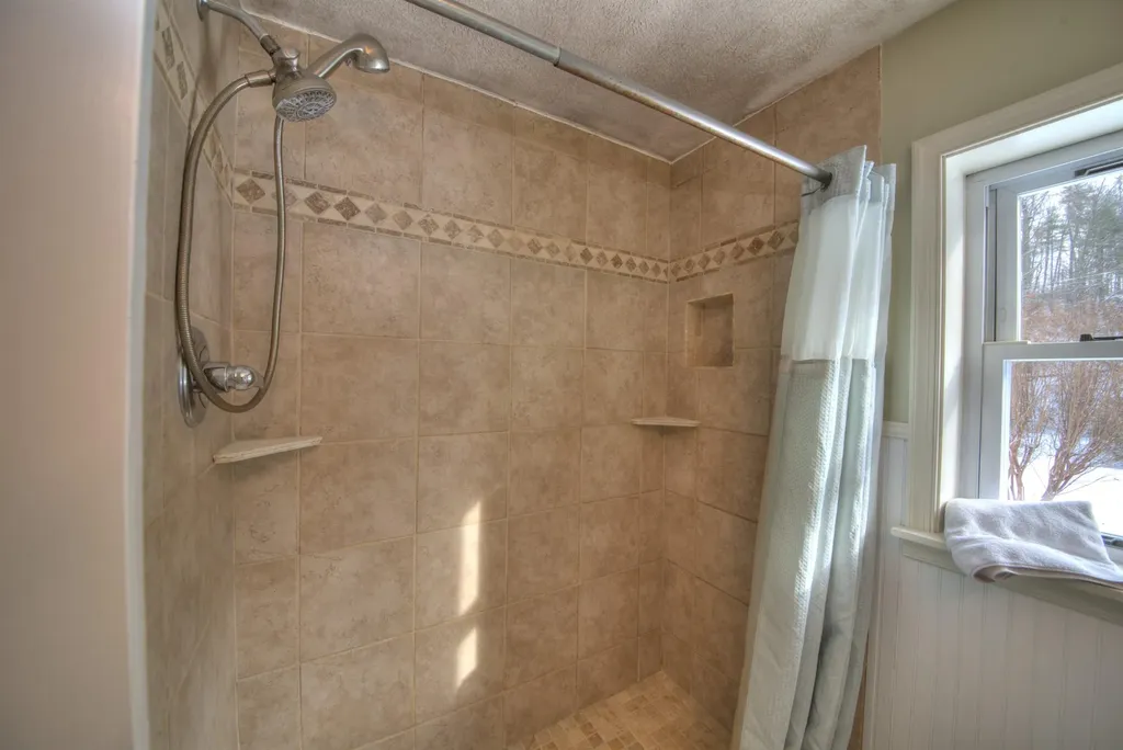 7011 South East Side Highway Elkton VA 22827