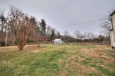 7011 South East Side Highway Elkton VA 22827