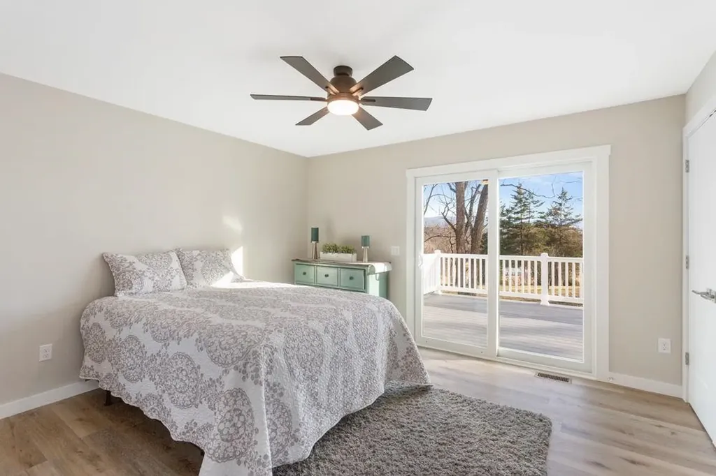 11481 Zirkle Lane Broadway VA 22815