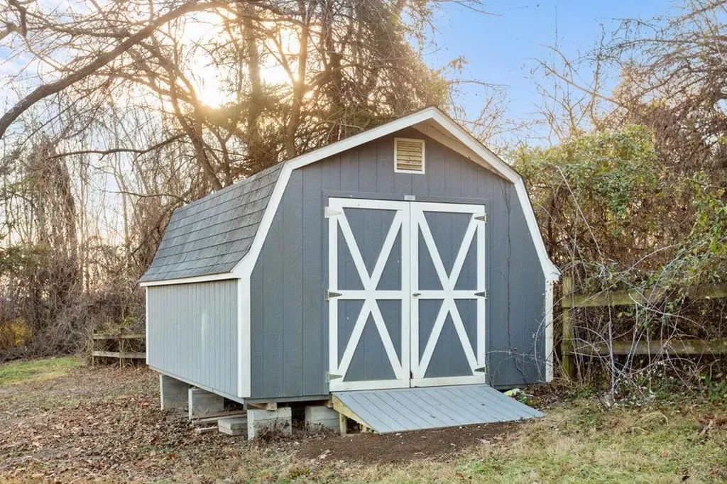 11481 Zirkle Lane Broadway VA 22815