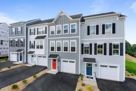 4643 Fountainbridge Court Rockingham VA 22801