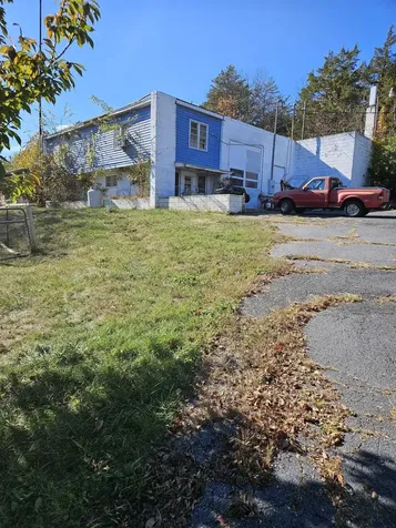 119 Pleasant Hill Road Harrisonburg VA 22801