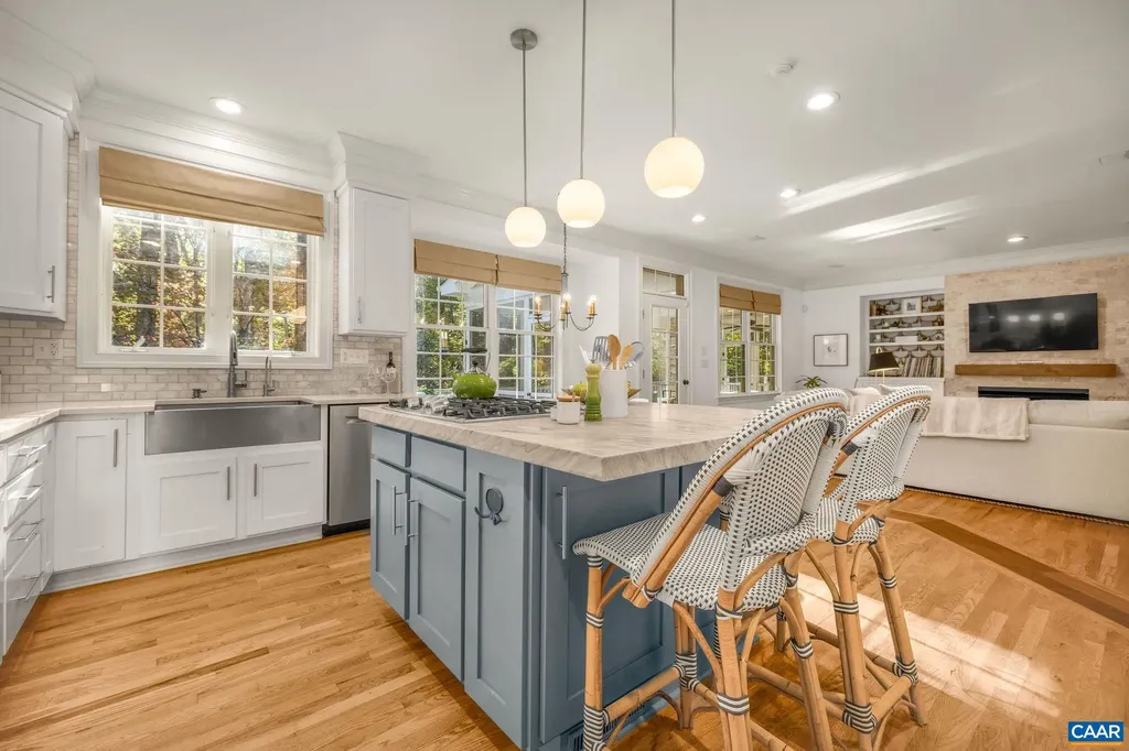 1670 Blackwood Road Charlottesville VA 22901