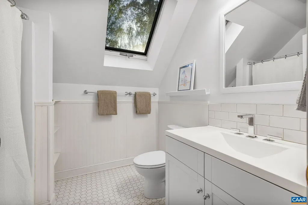 1670 Blackwood Road Charlottesville VA 22901