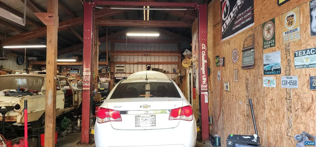 15070 Albano Road Barboursville VA 22923