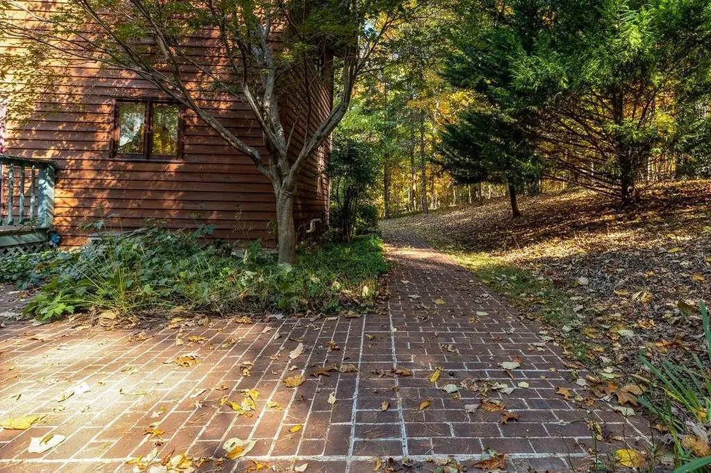 891 Union Church Road Churchville VA 24421