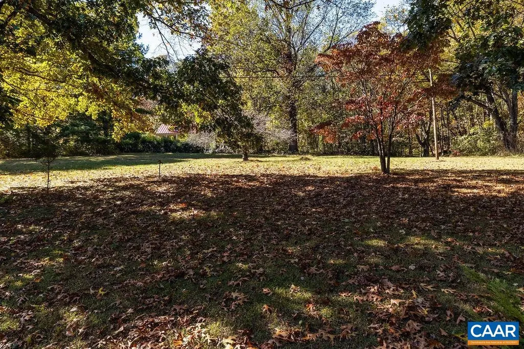 96 Little Stoney Lane Nellysford VA 22958