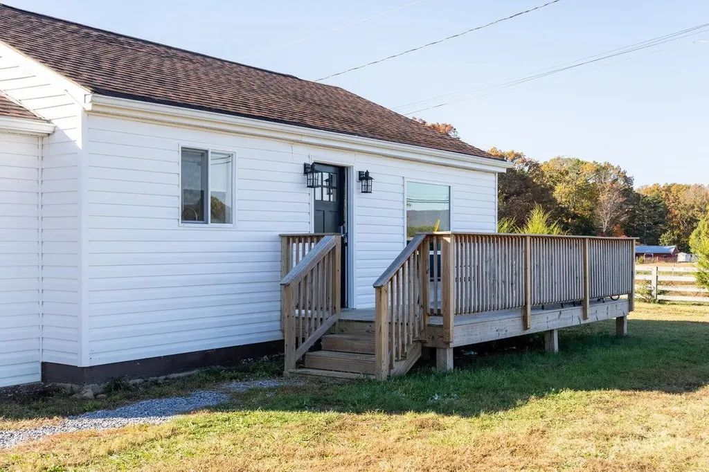 2290 Newtown Road Elkton VA 22827