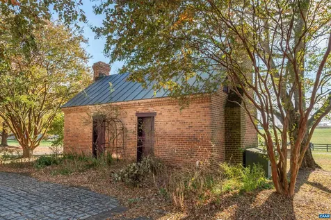 23501 A Greenville Road Culpeper VA 22701