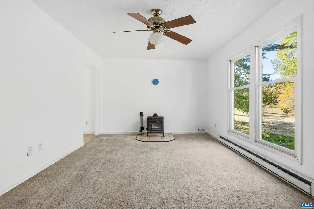 1739 Lindsay Road Gordonsville VA 22942