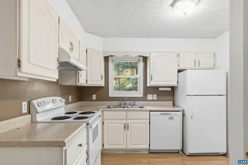 1739 Lindsay Road Gordonsville VA 22942