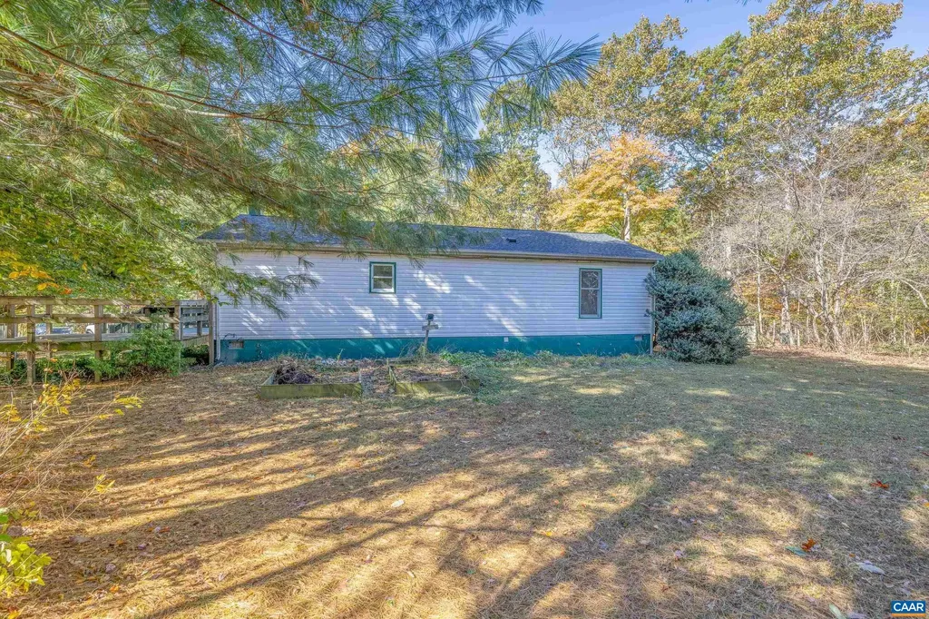 1739 Lindsay Road Gordonsville VA 22942