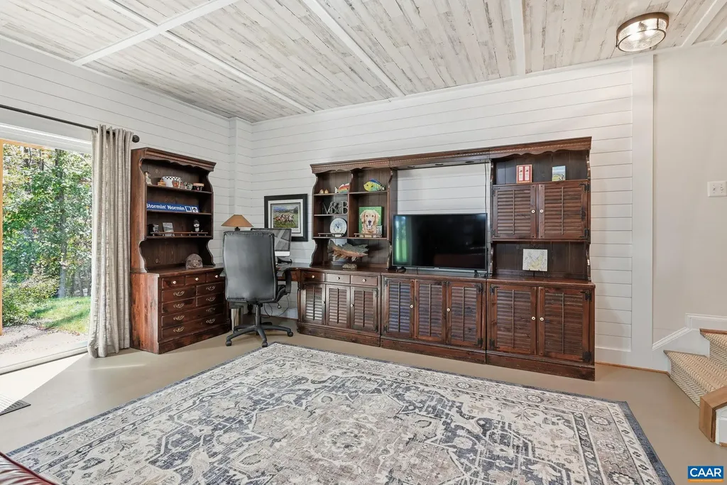 1774 Warbler Way Charlottesville VA 22903