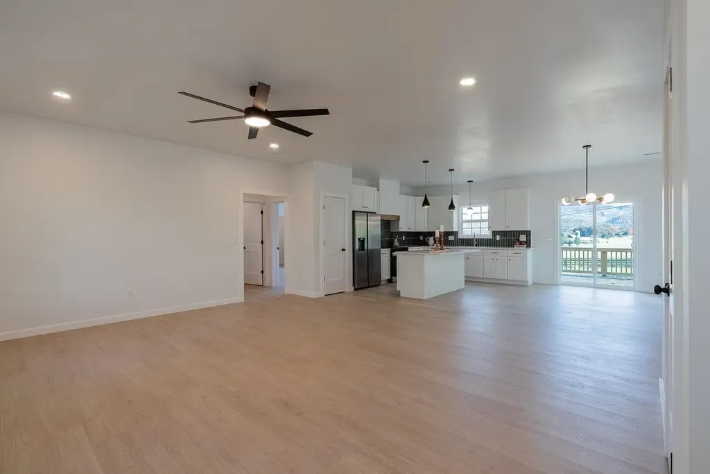 1328 Samuels Road Elkton VA 22827