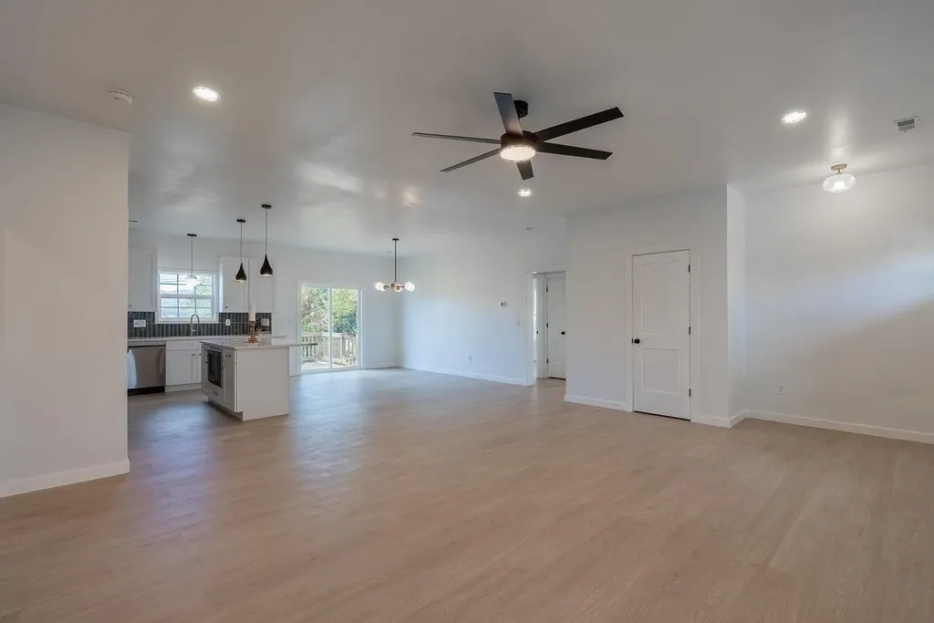 1328 Samuels Road Elkton VA 22827