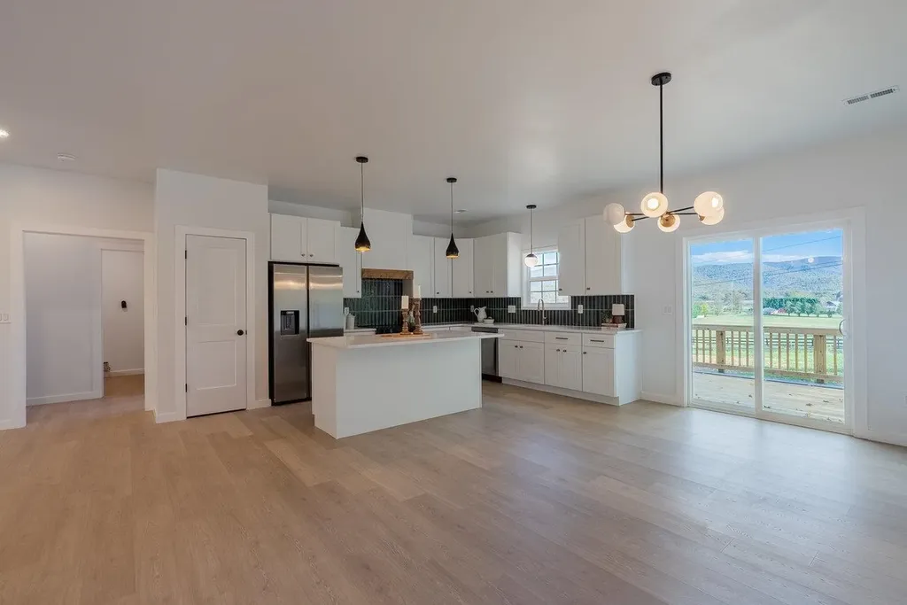 1328 Samuels Road Elkton VA 22827