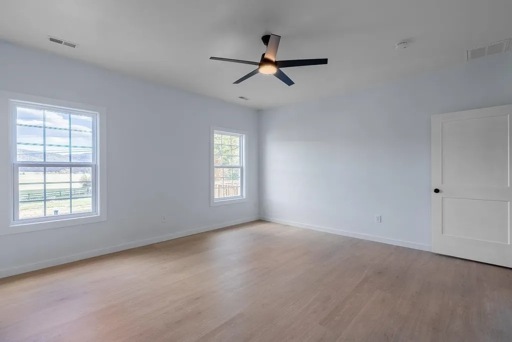 1328 Samuels Road Elkton VA 22827