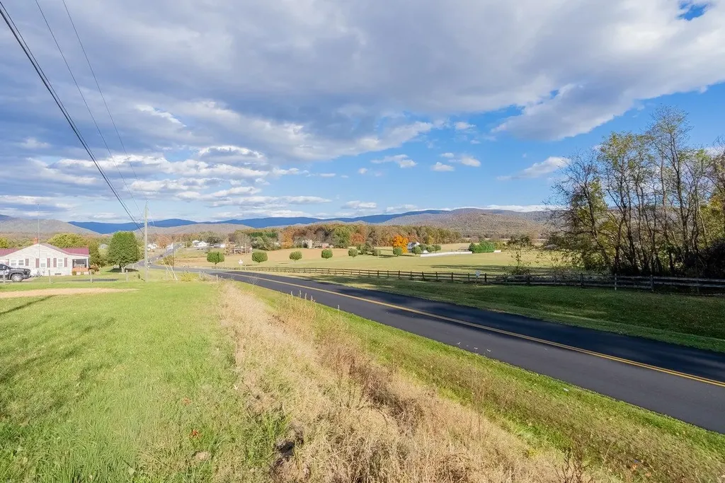 1328 Samuels Road Elkton VA 22827