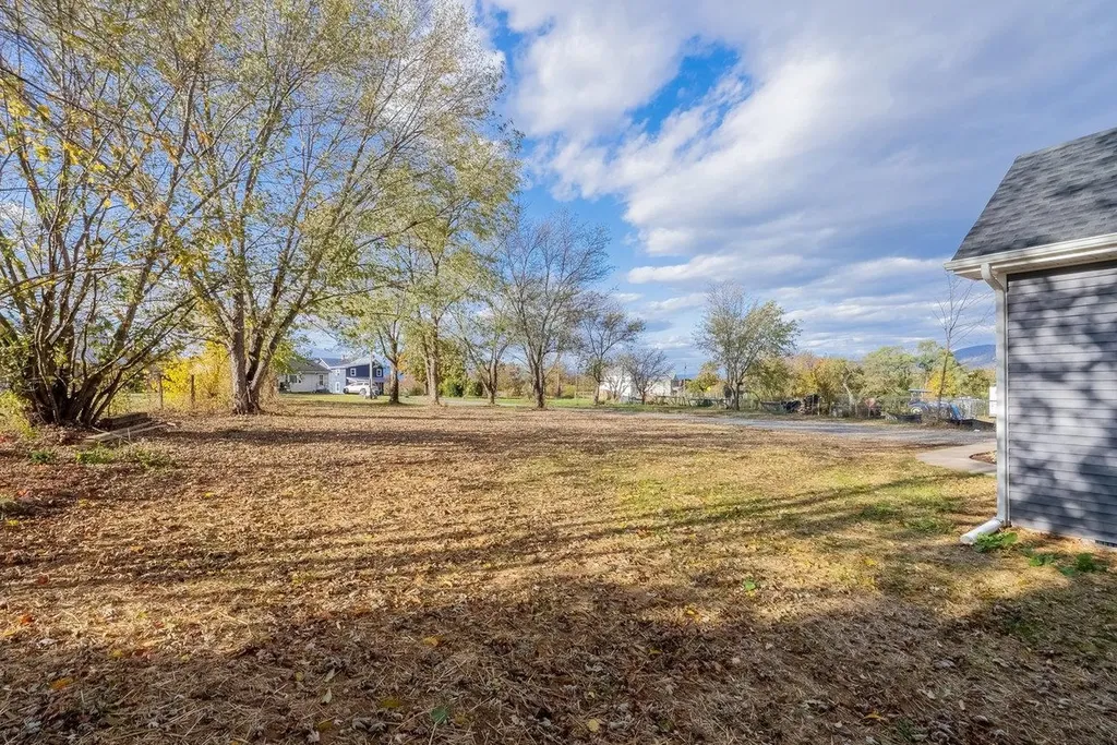 1328 Samuels Road Elkton VA 22827