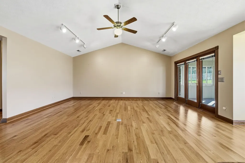 100 Sunbright Drive Bridgewater VA 22812