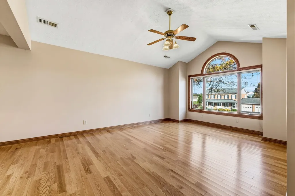 100 Sunbright Drive Bridgewater VA 22812