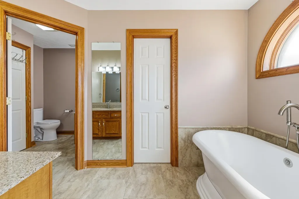 100 Sunbright Drive Bridgewater VA 22812