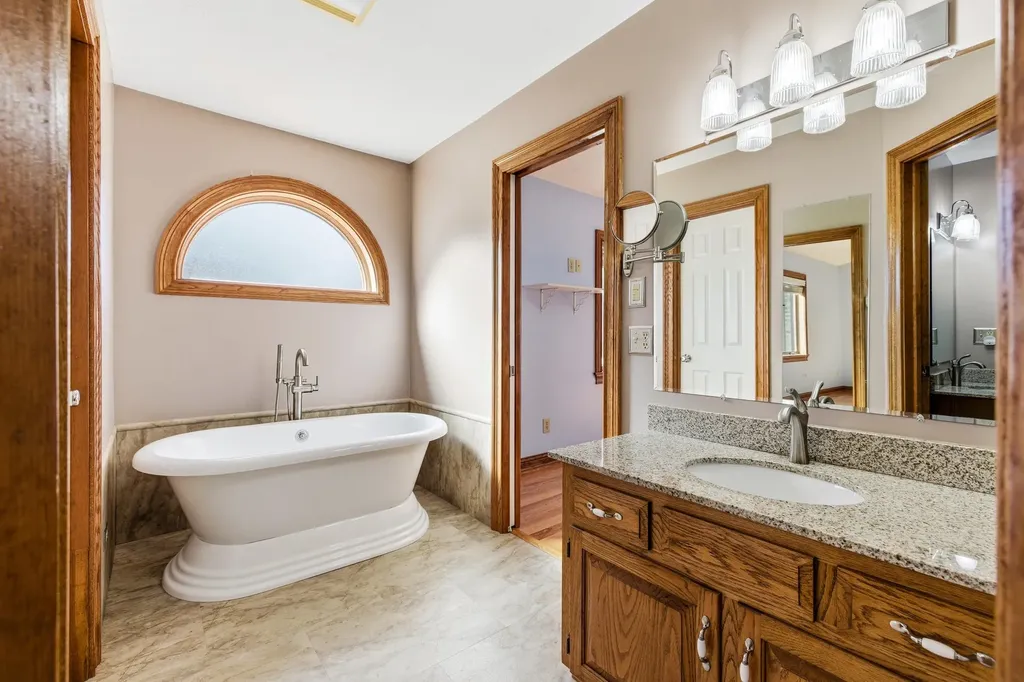 100 Sunbright Drive Bridgewater VA 22812