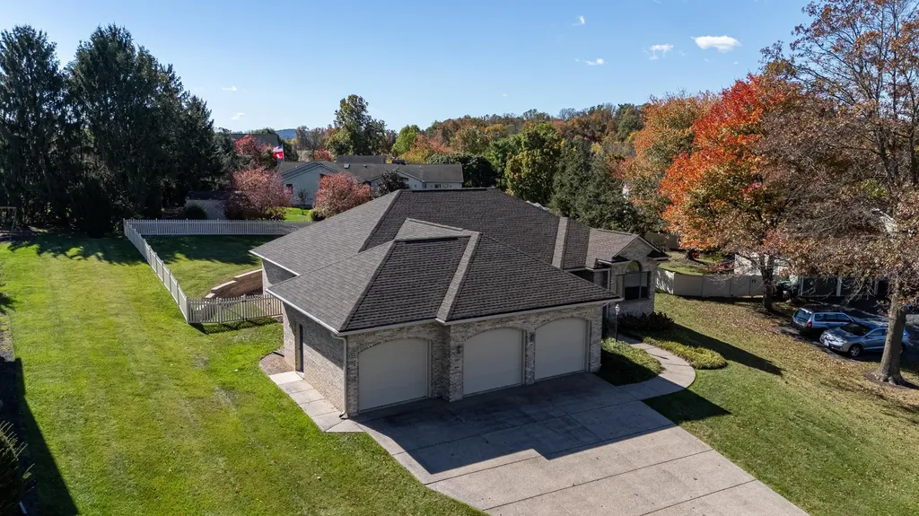 100 Sunbright Drive Bridgewater VA 22812