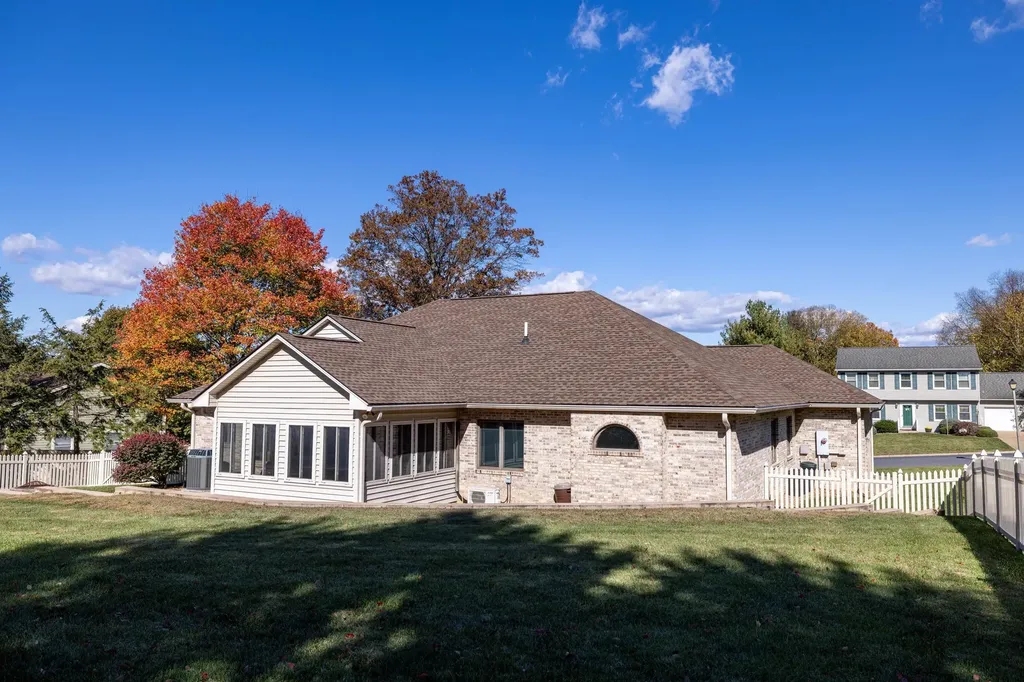 100 Sunbright Drive Bridgewater VA 22812