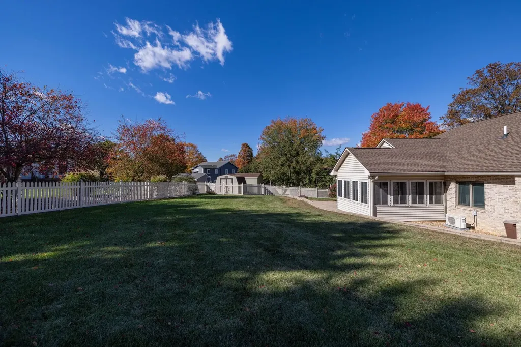 100 Sunbright Drive Bridgewater VA 22812