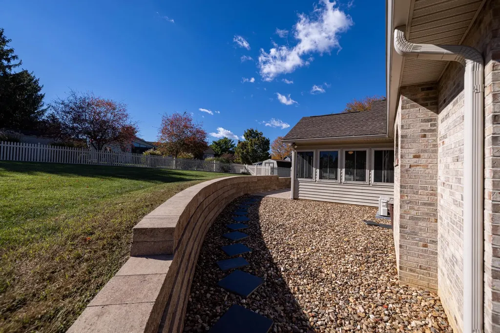 100 Sunbright Drive Bridgewater VA 22812