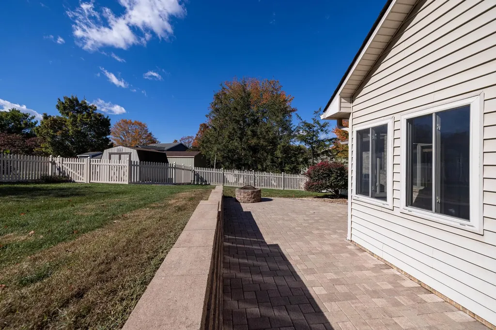 100 Sunbright Drive Bridgewater VA 22812