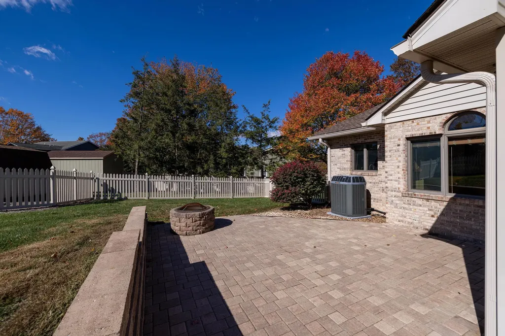 100 Sunbright Drive Bridgewater VA 22812