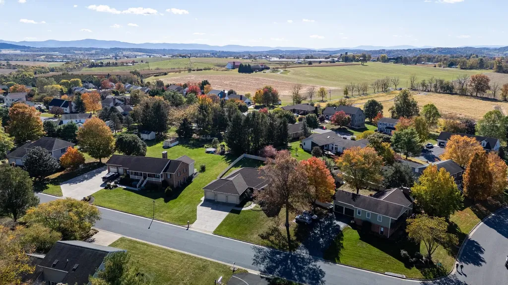 100 Sunbright Drive Bridgewater VA 22812