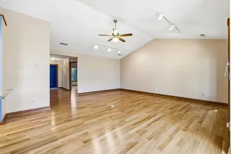 100 Sunbright Drive Bridgewater VA 22812