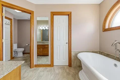 100 Sunbright Drive Bridgewater VA 22812