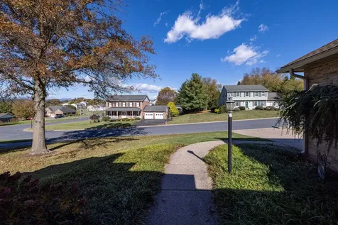 100 Sunbright Drive Bridgewater VA 22812