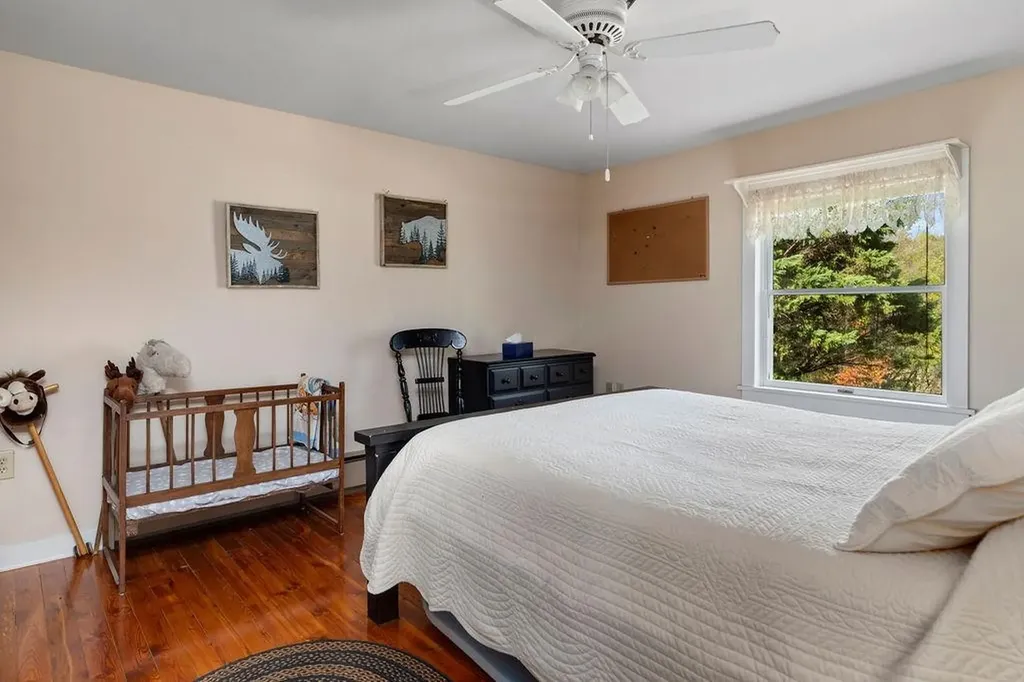 991 Hankey Mountain Highway Churchville VA 24421