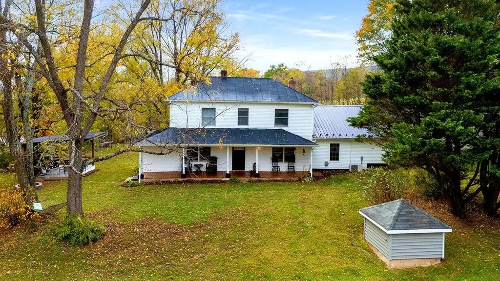 991 Hankey Mountain Highway Churchville VA 24421