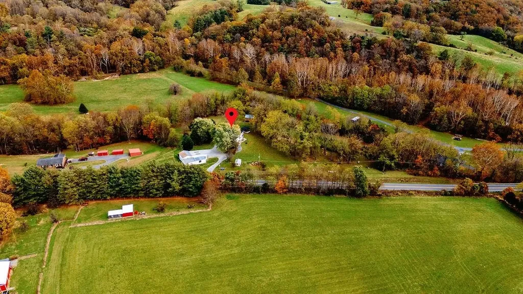 991 Hankey Mountain Highway Churchville VA 24421