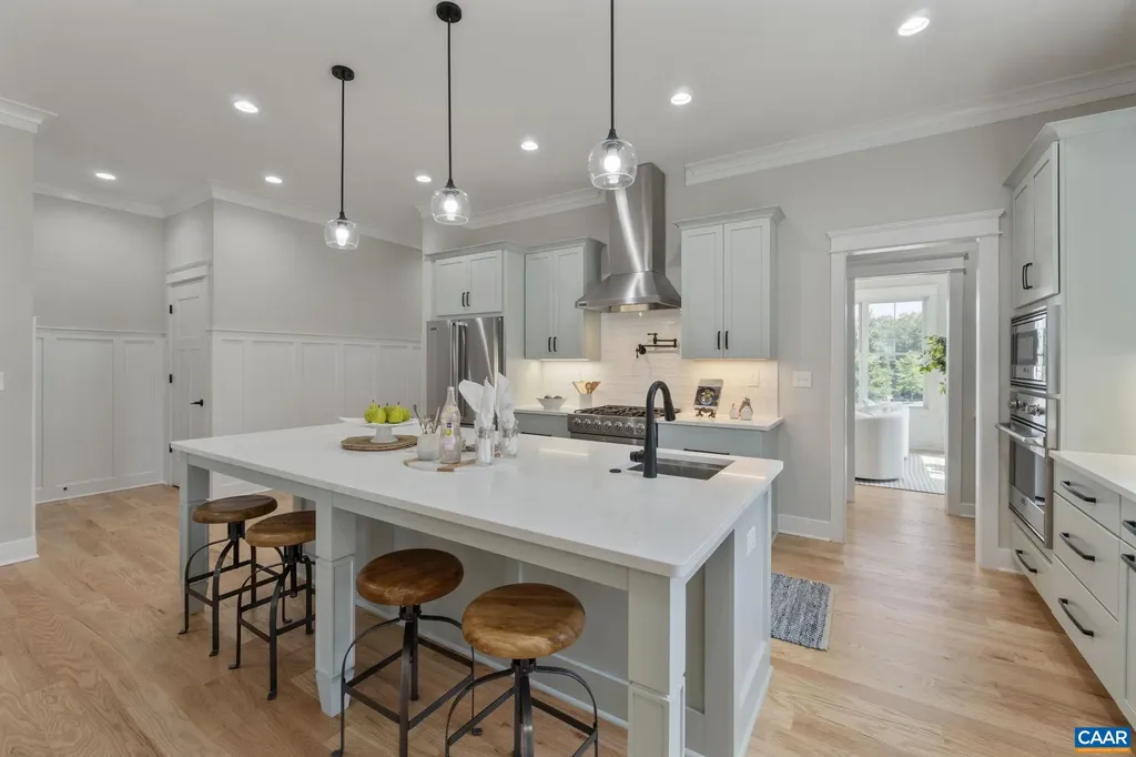 1603 Griffen Grove Charlottesville VA 22901