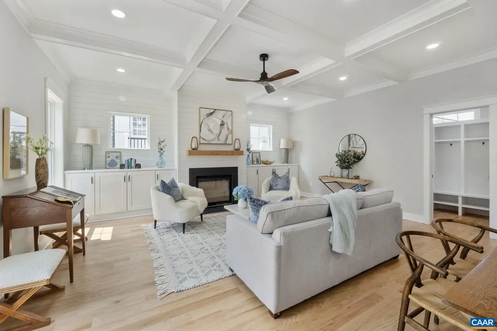 1603 Griffen Grove Charlottesville VA 22901