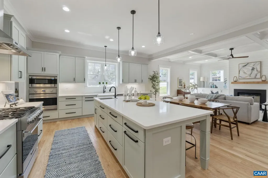 1603 Griffen Grove Charlottesville VA 22901