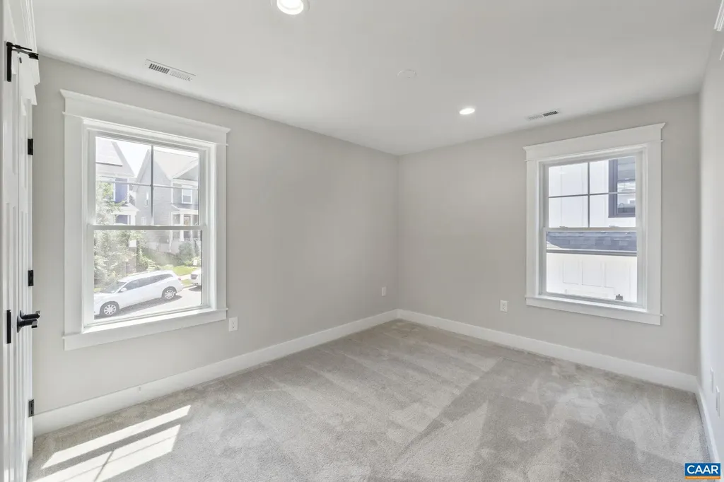 1603 Griffen Grove Charlottesville VA 22901