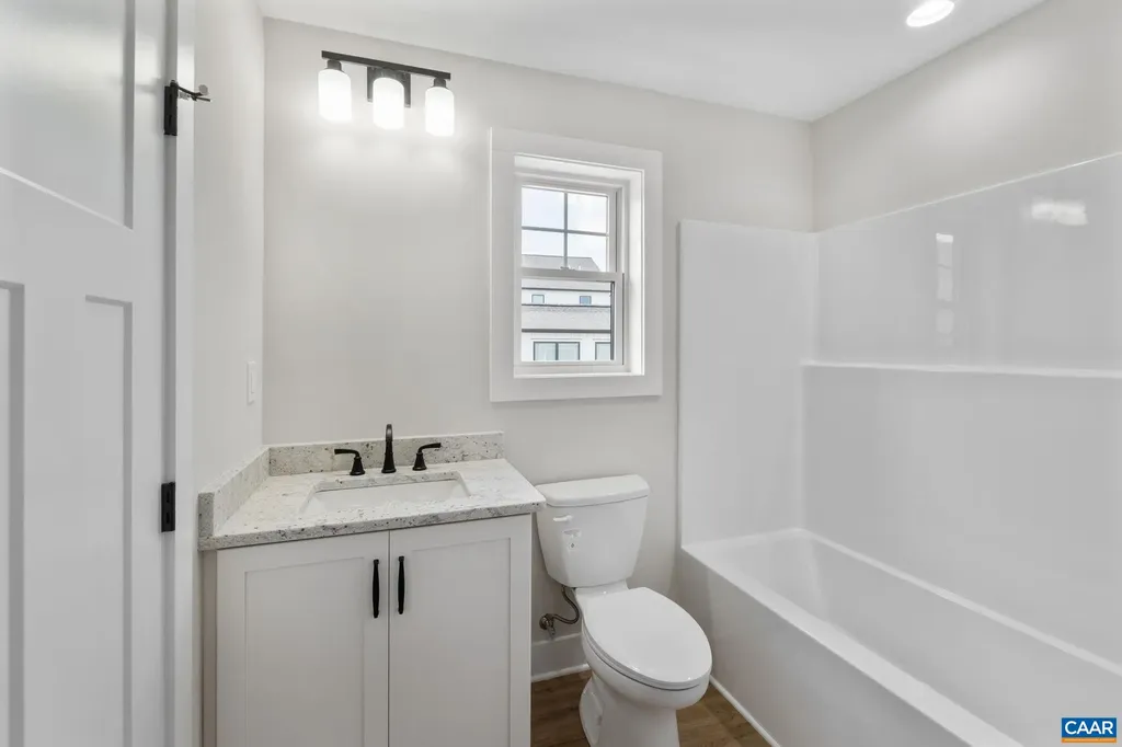 1603 Griffen Grove Charlottesville VA 22901