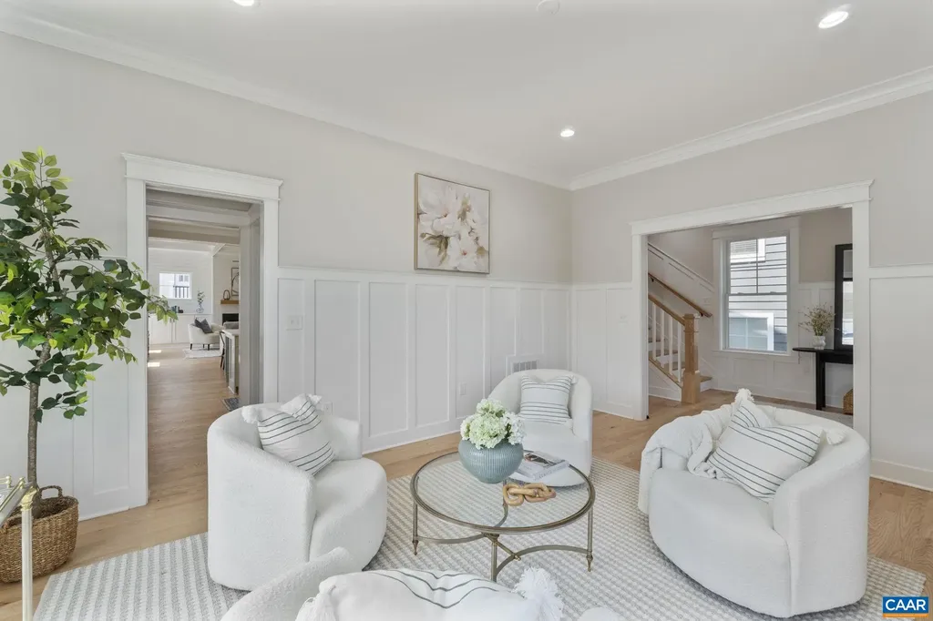 1603 Griffen Grove Charlottesville VA 22901