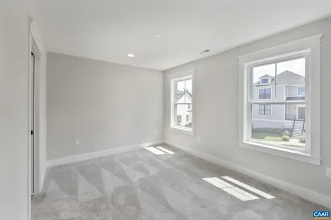 1603 Griffen Grove Charlottesville VA 22901