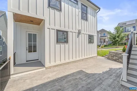 1603 Griffen Grove Charlottesville VA 22901