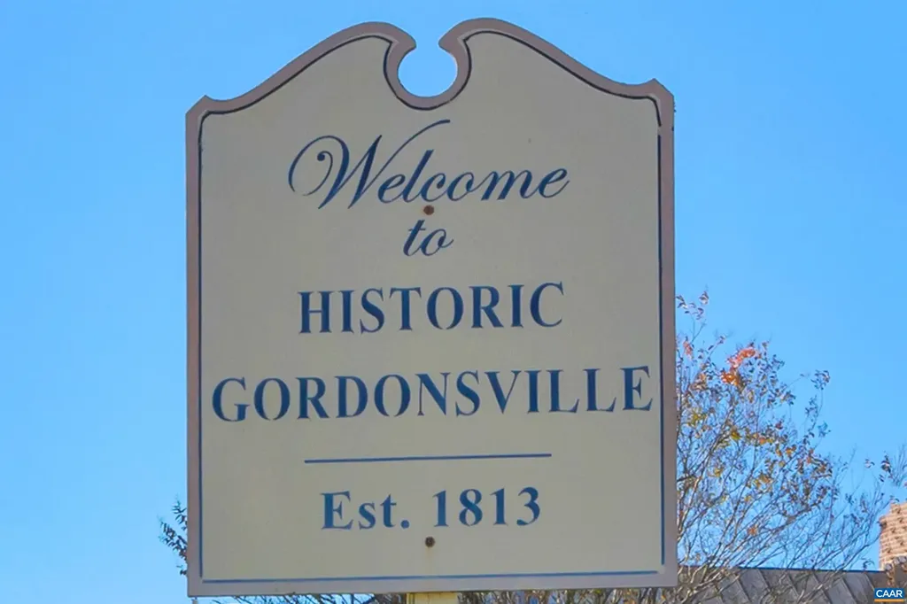 10109 Pond Court Gordonsville VA 22942